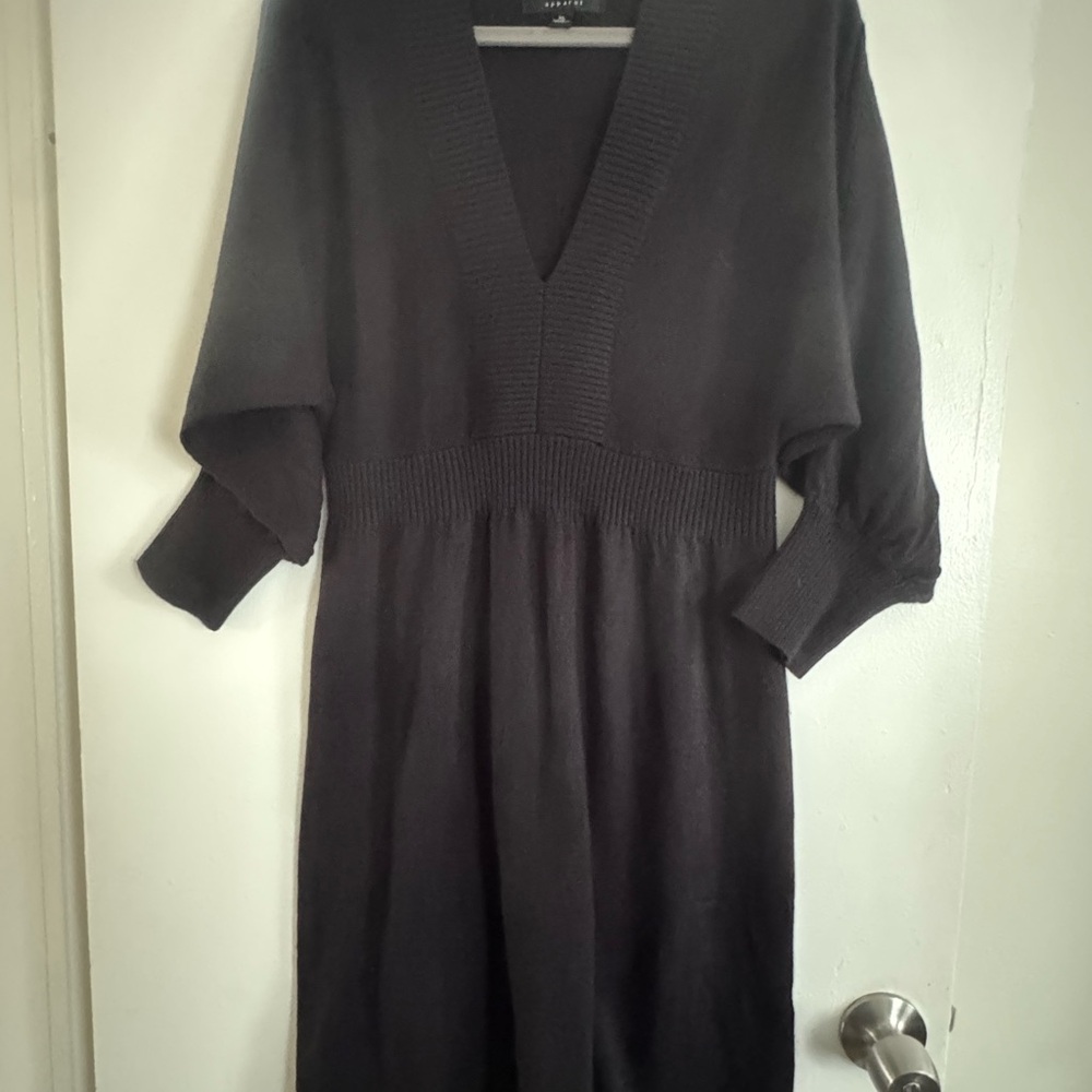 Connected Apparel Sweater Style Black V-Neck Dolman Sleeve Dress